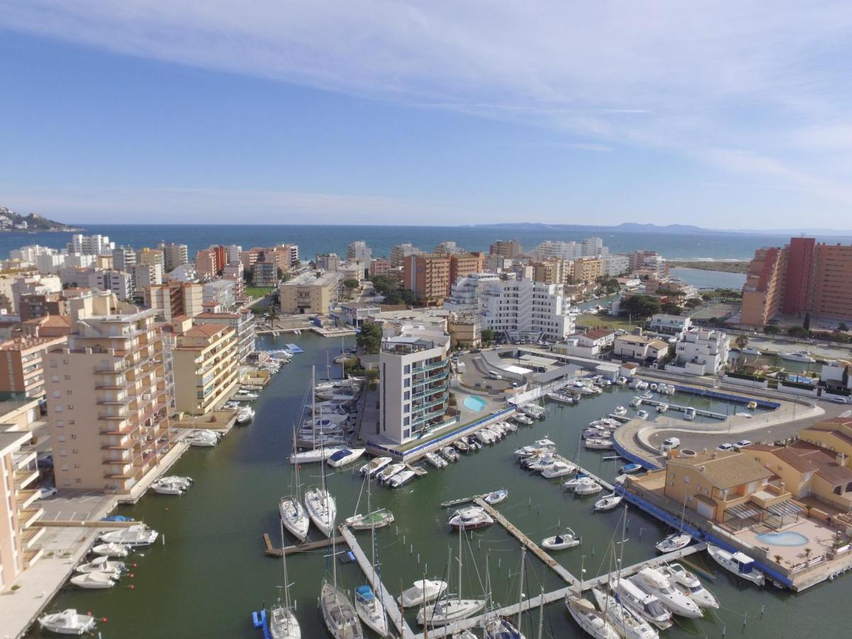 Rnet - Apartments Roses Port Trebol Esterno foto