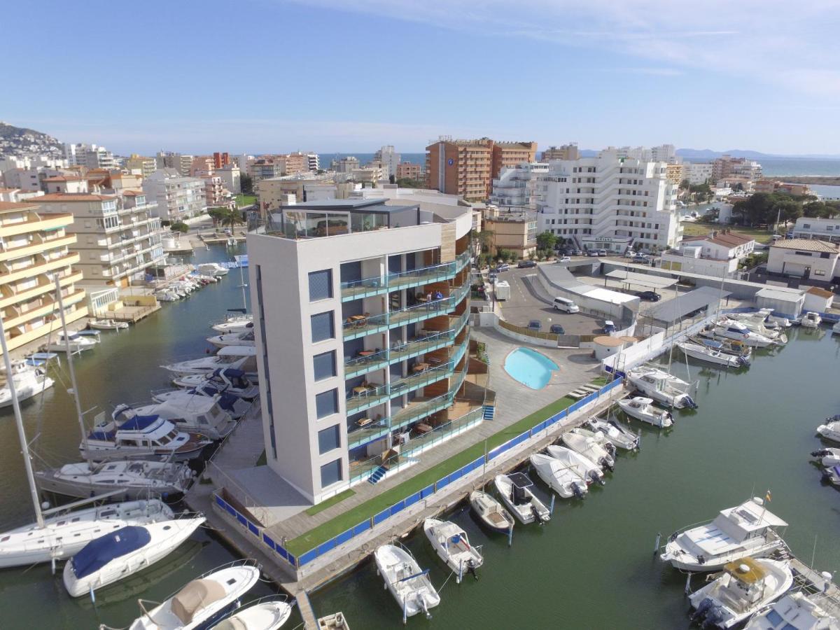 Rnet - Apartments Roses Port Trebol Esterno foto