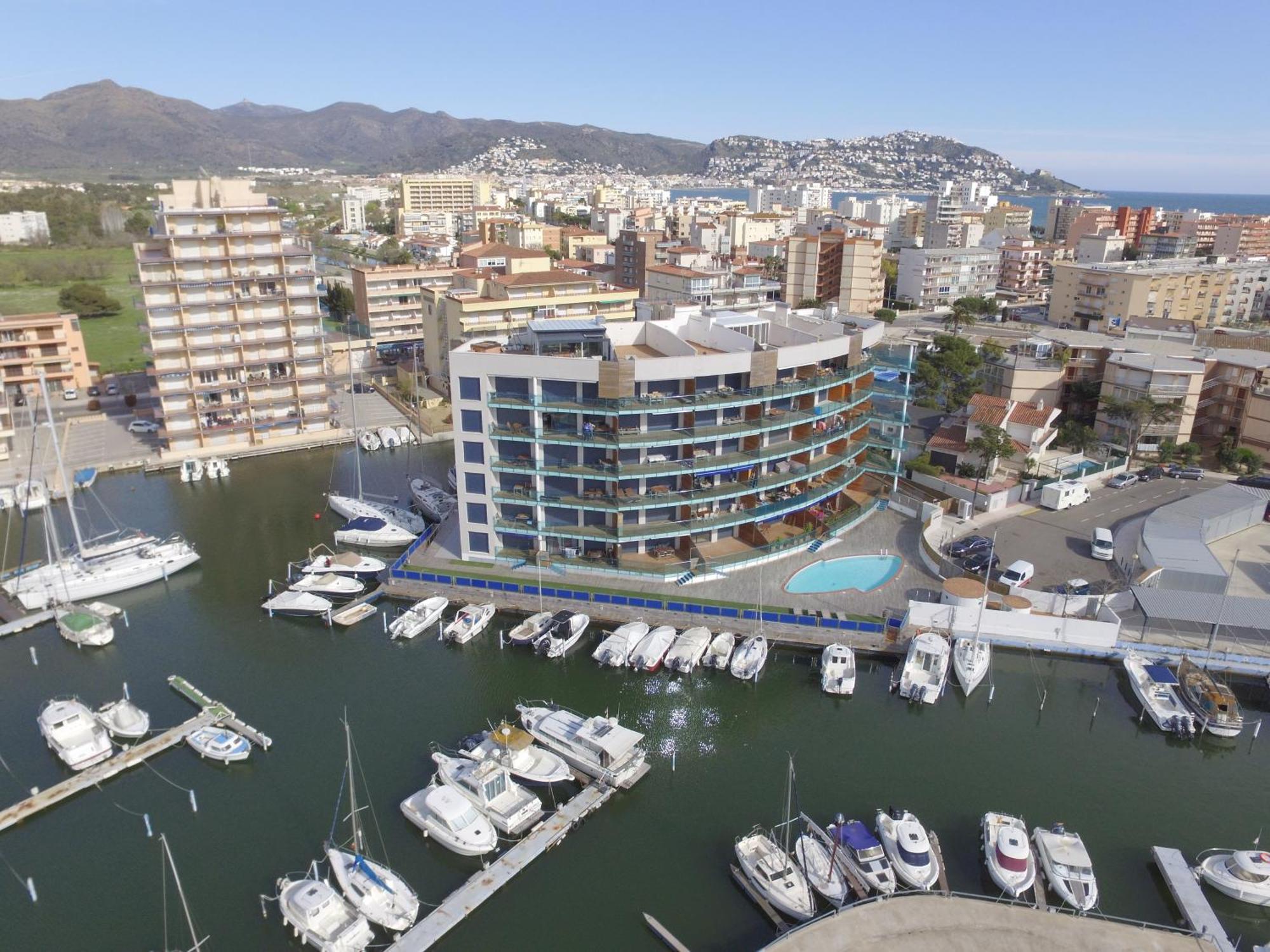Rnet - Apartments Roses Port Trebol Esterno foto